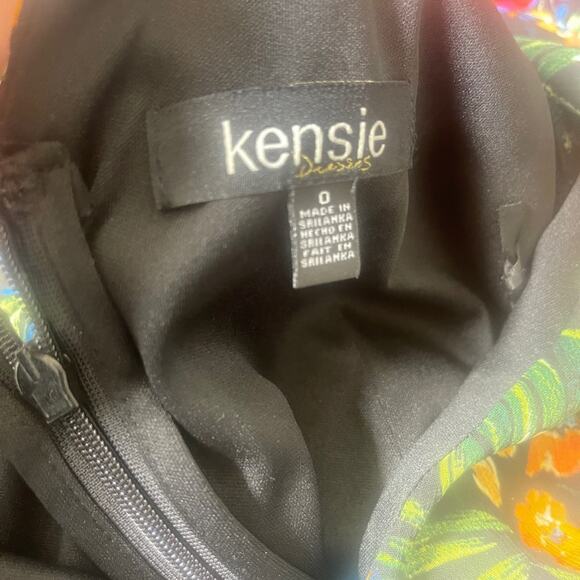 Kensie Blossoms Floral Print V-Neck Short Sleeve A-Line Dress size Zero - Picture 15 of 16